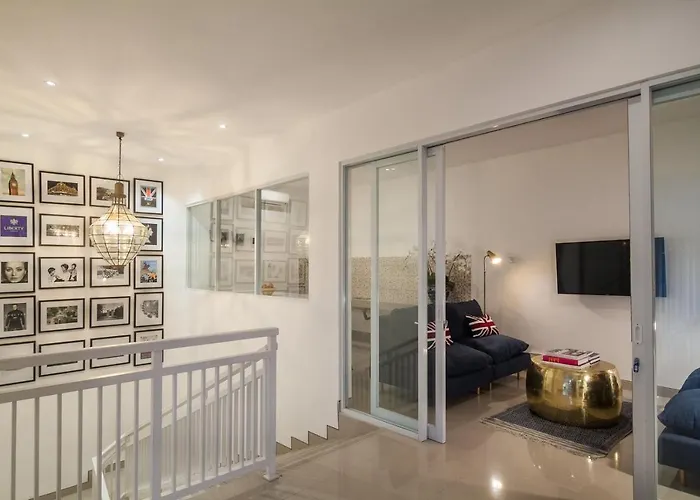 Hotel The London Residences Boutique 3*
